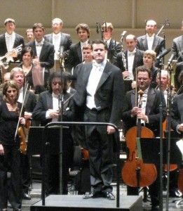 Philippe Jordan an Orchestra de l´Opera National de Paris, 14.11.2009. Photo: Henning Høholt