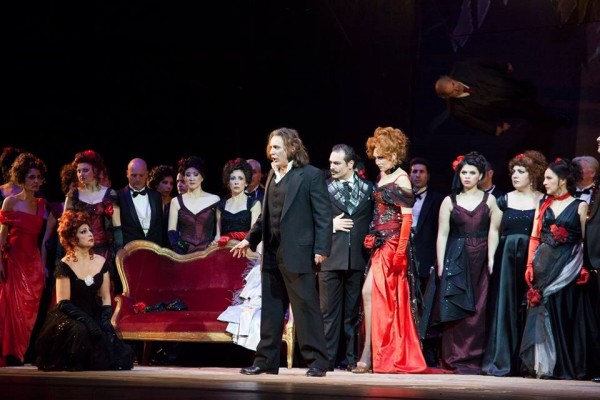 La Traviata - Mei, Magiri, Boldyreva.  Foto photo Maggio Musicale Fiorentino