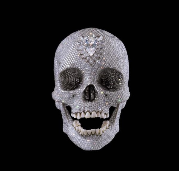Damien Hirst, For the Love of God, 2007. Photographed by Prudence Cuming Associates © Damien Hirst and Science Ltd.