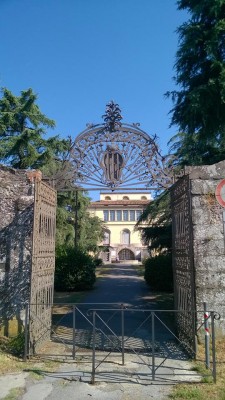 Villa Scornio, entrance to the  villa, photo Fabio Bardelli