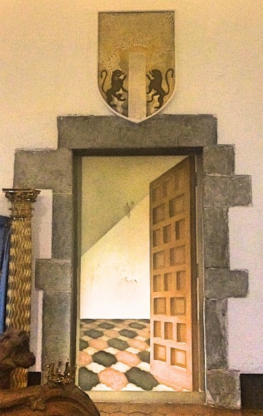 Dali. Painted face door, in the hall.