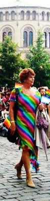 Esben Esther Pirelli Benestad fikk Æresprisen under Gaypride i Oslo. Arkiv Foto fra Gay Pride i 2012: Tomas Bagackas